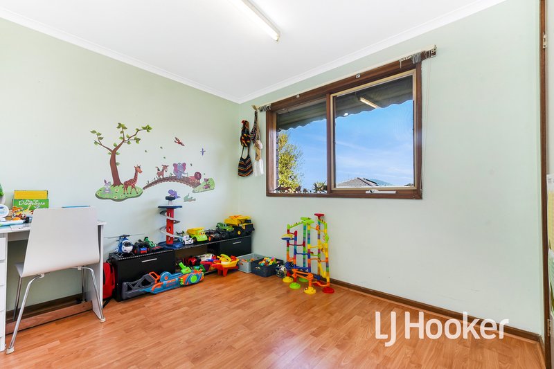 Photo - 7 Emma Court, Hampton Park VIC 3976 - Image 10