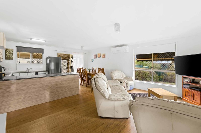Photo - 7 Emmanulla Drive, Kingsthorpe QLD 4400 - Image 4