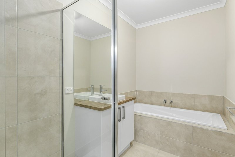 Photo - 7 Emu Street, St Leonards VIC 3223 - Image 11