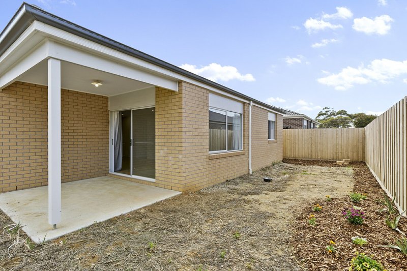 Photo - 7 Emu Street, St Leonards VIC 3223 - Image 12