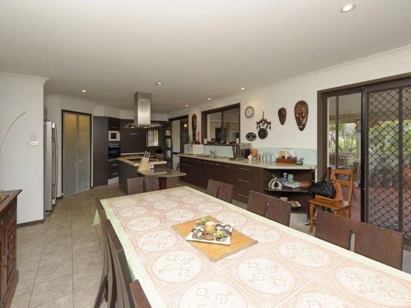 Photo - 7 Ensign Close, Corlette NSW 2315 - Image 15