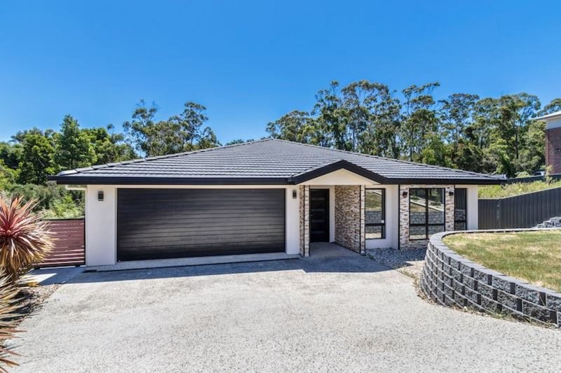 7 Erskine Way, Devonport TAS 7310