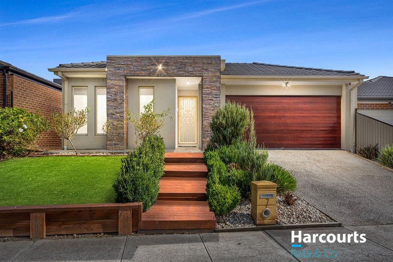 7 Escapade Boulevard, Craigieburn VIC 3064