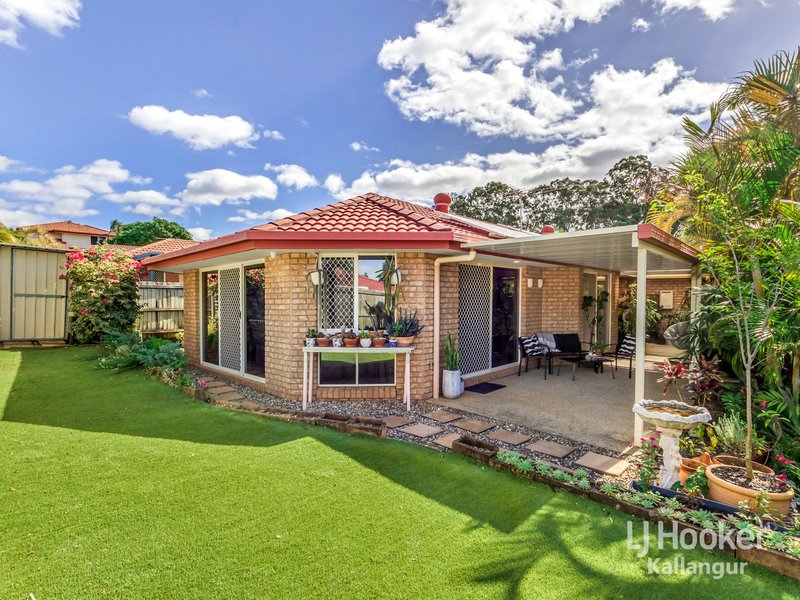 Photo - 7 Esk Place, Kallangur QLD 4503 - Image 12