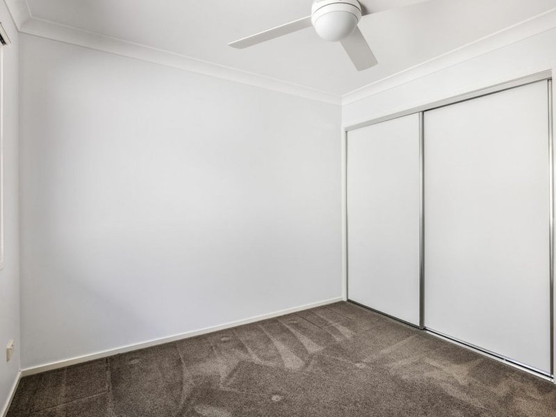 Photo - 7 Esperance Crescent, Springfield Lakes QLD 4300 - Image 14