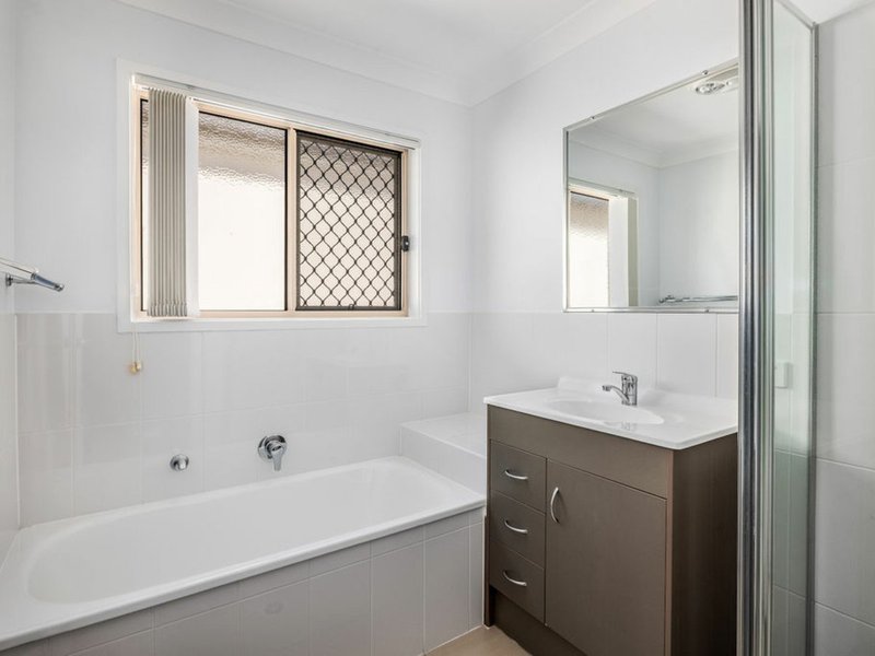 Photo - 7 Esperance Crescent, Springfield Lakes QLD 4300 - Image 15