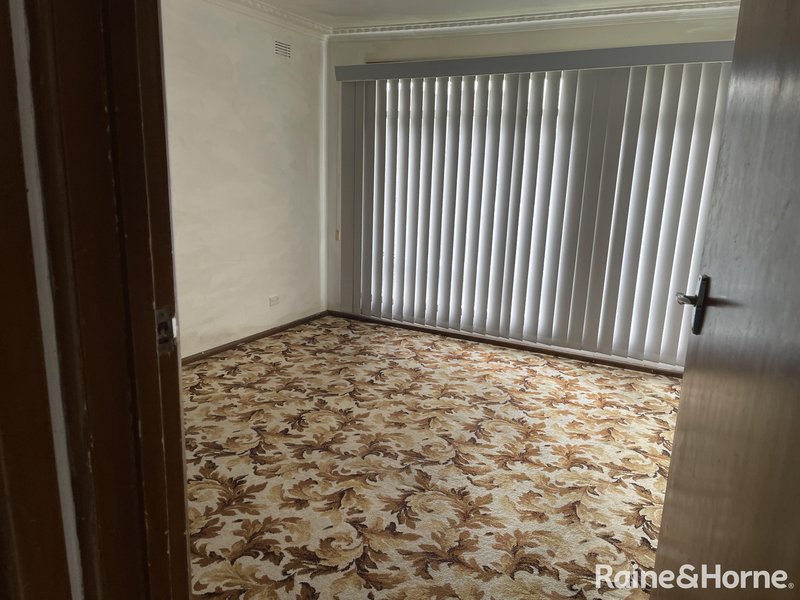 Photo - 7 Essex Street, Sunshine North VIC 3020 - Image 2