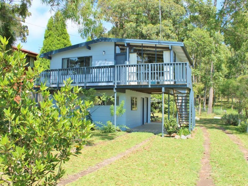 7 Euroka Avenue, Malua Bay NSW 2536