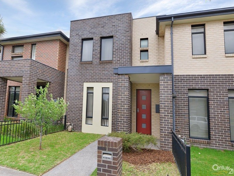 7 Evergreen Boulevard, Clayton South VIC 3169