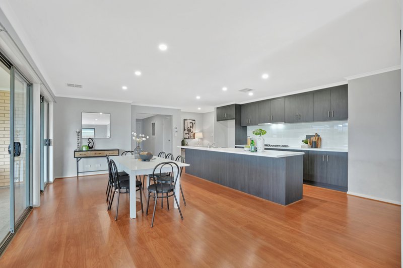Photo - 7 Evita Avenue, Munno Para SA 5115 - Image 6