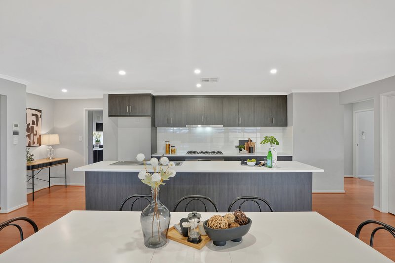 Photo - 7 Evita Avenue, Munno Para SA 5115 - Image 7