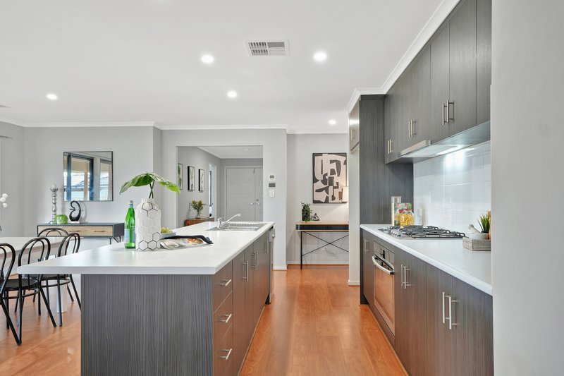 Photo - 7 Evita Avenue, Munno Para SA 5115 - Image 9