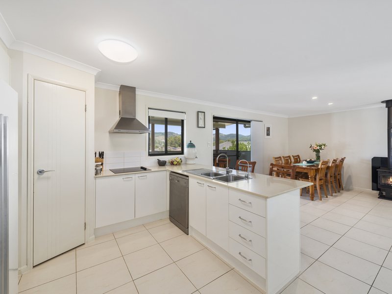 Photo - 7 Ewings Close, Coffs Harbour NSW 2450 - Image 4