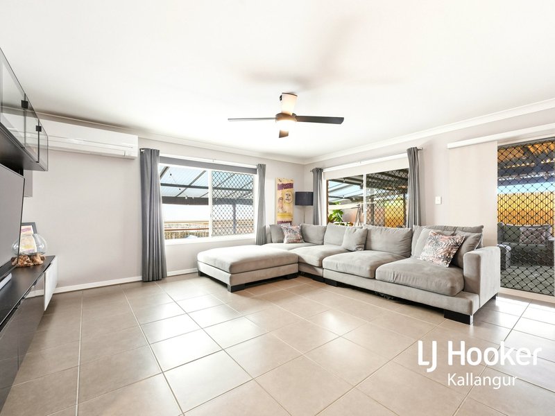 Photo - 7 Fairlie Court, Kallangur QLD 4503 - Image 4