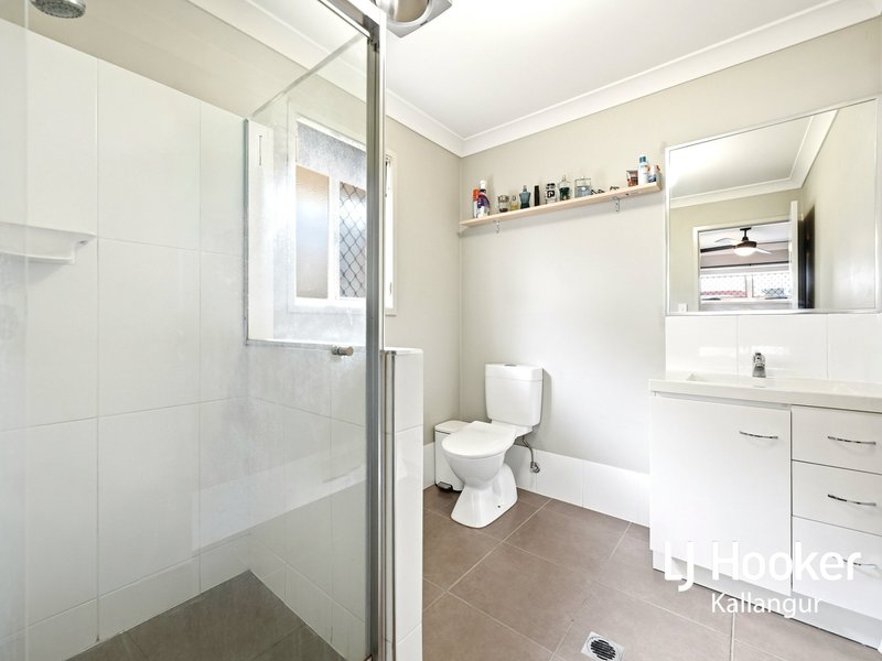 Photo - 7 Fairlie Court, Kallangur QLD 4503 - Image 10