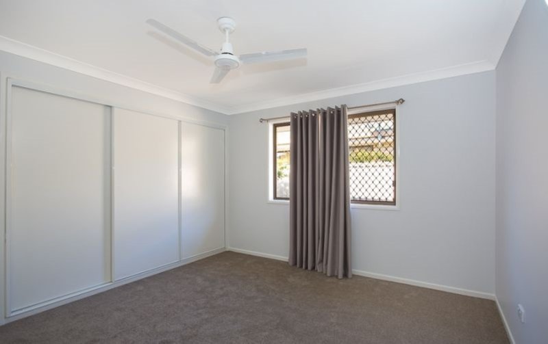 Photo - 7 Fairway Avenue, Woorim QLD 4507 - Image 6