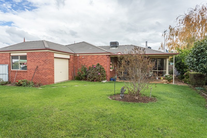 Photo - 7 Fairway Close, Tatura VIC 3616 - Image 16