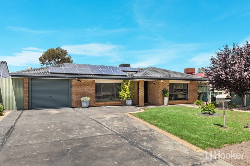 Photo - 7 Falcon Drive, Parafield Gardens SA 5107 - Image 3