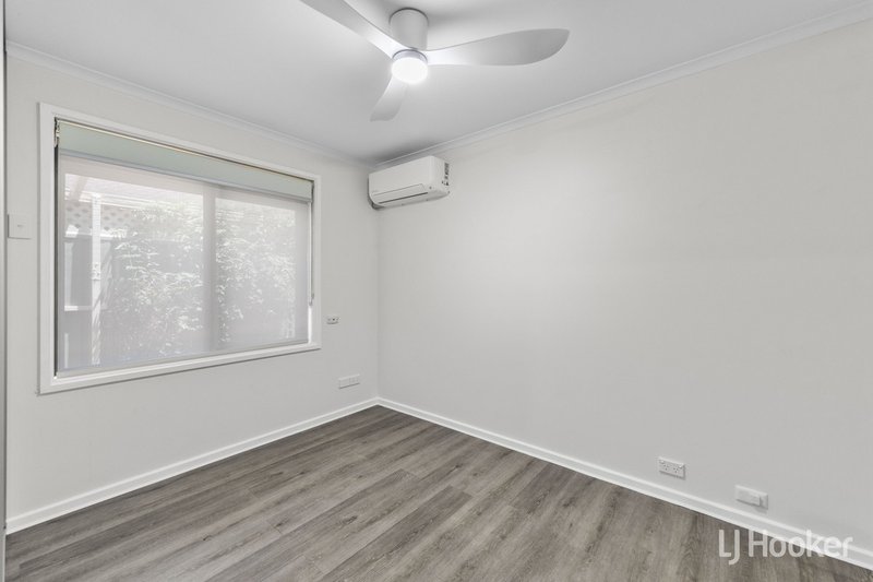 Photo - 7 Falcon Drive, Parafield Gardens SA 5107 - Image 14