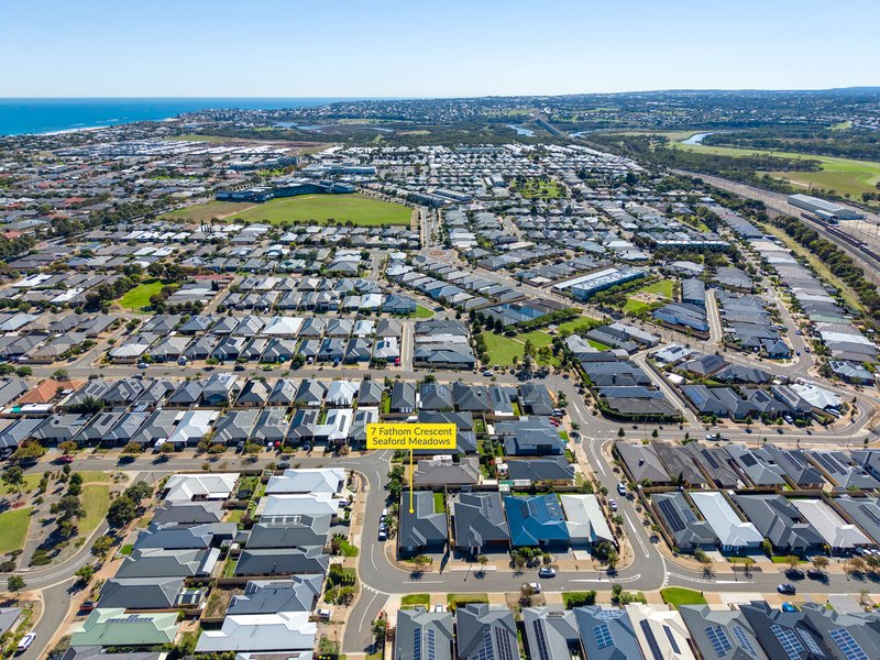 Photo - 7 Fathom Crescent, Seaford Meadows SA 5169 - Image 22