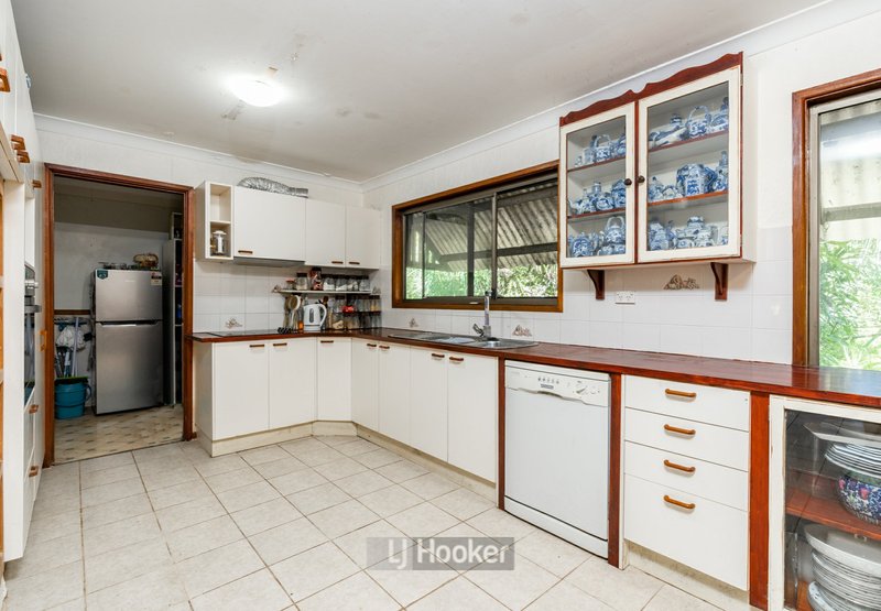 Photo - 7 Feather Close, Forestdale QLD 4118 - Image 7