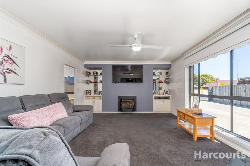 Photo - 7 Ferguson Street, Moe VIC 3825 - Image 2