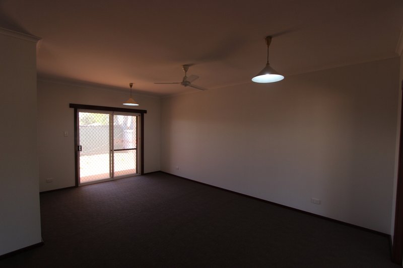 Photo - 7 Ferguson Street, Nickol WA 6714 - Image 2