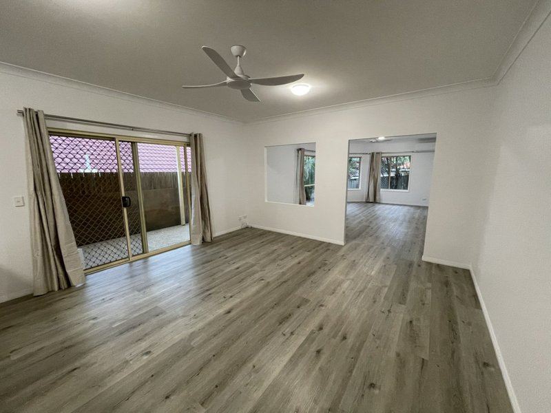 Photo - 7 Ferndahl Drive, Varsity Lakes QLD 4227 - Image 5