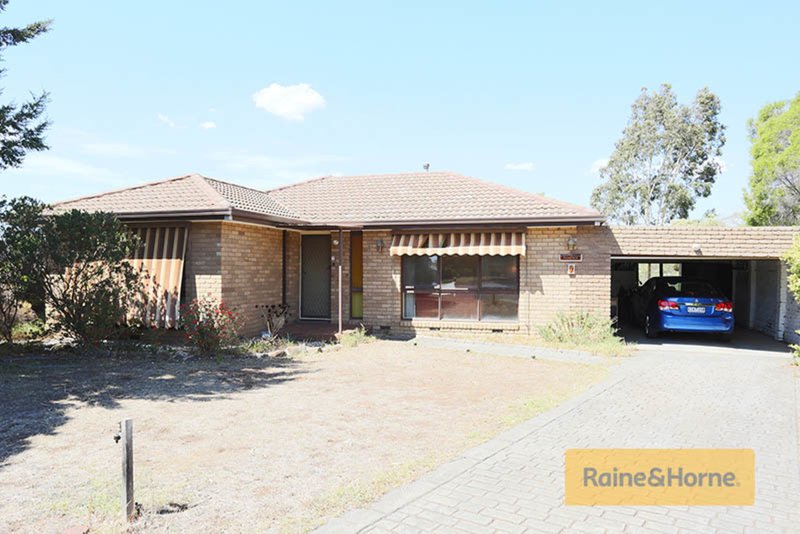 Photo - 7 Ferneaux Place, Melton West VIC 3337 - Image 11