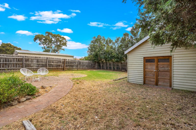 Photo - 7 Field Street, Craigieburn VIC 3064 - Image 13