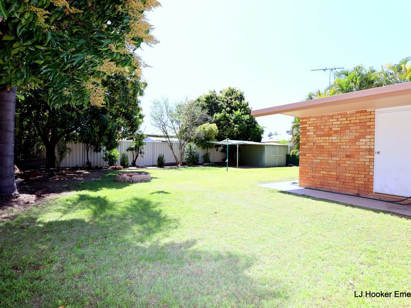 Photo - 7 Fielder Place, Emerald QLD 4720 - Image 17