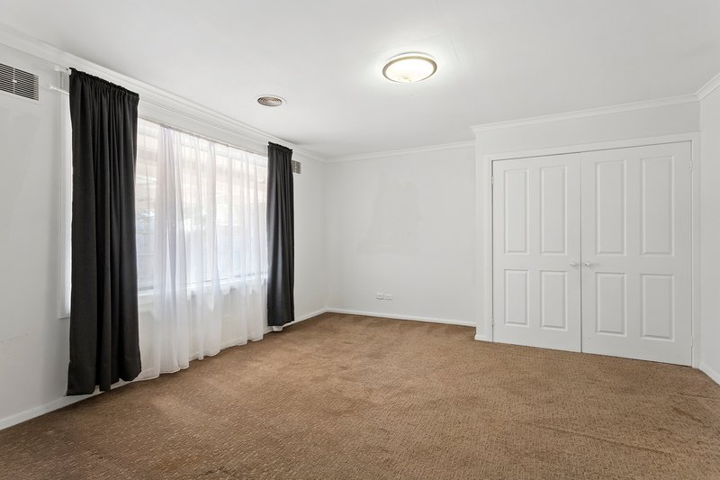 Photo - 7 Fifth Avenue, Chelsea Heights VIC 3196 - Image 8