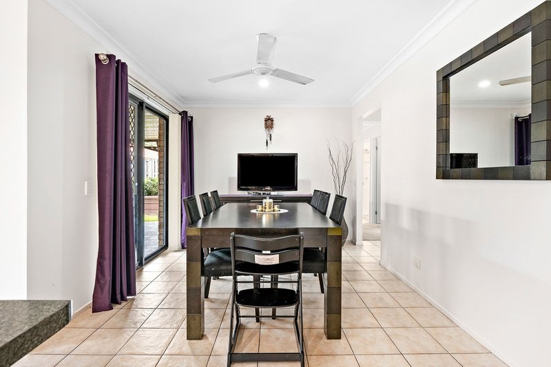 Photo - 7 Fig Tree Place, Bracken Ridge QLD 4017 - Image 4