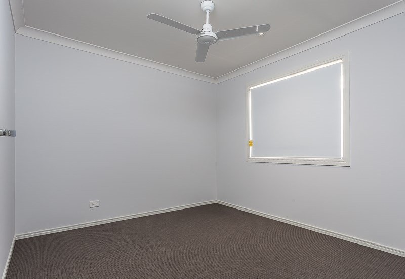 Photo - 7 Finch Close, Dakabin QLD 4503 - Image 10