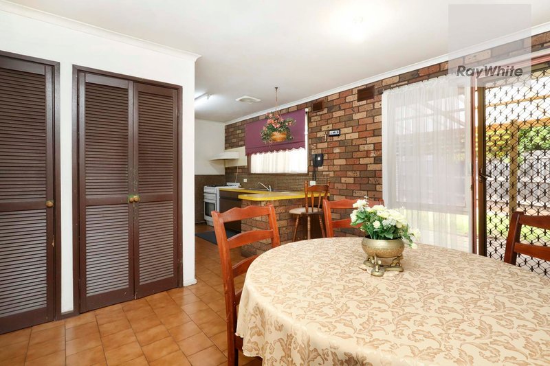 Photo - 7 Finlay Close, Gladstone Park VIC 3043 - Image 8