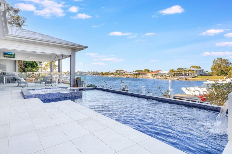 7 Finnegan Place, Pelican Waters QLD 4551