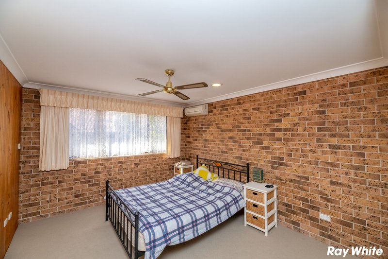 Photo - 7 Flora Parade, Tuncurry NSW 2428 - Image 4