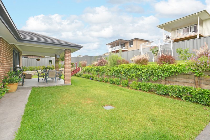 Photo - 7 Floresta Crescent, Cameron Park NSW 2285 - Image 15