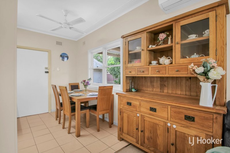 Photo - 7 Forbes Road, Marayong NSW 2148 - Image 4