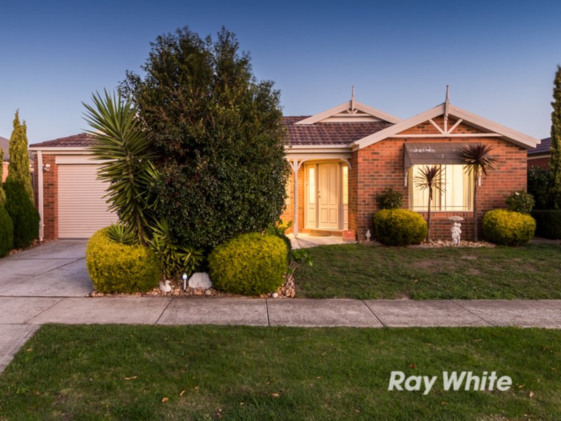 7 Forest Oak Court, Cranbourne VIC 3977