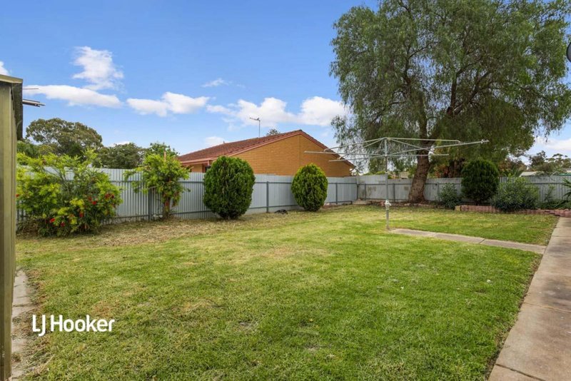 Photo - 7 Fortress Street, Elizabeth Downs SA 5113 - Image 8