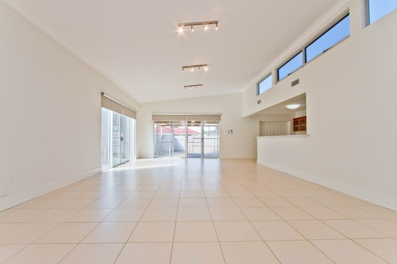 Photo - 7 Fowler Avenue, Flinders Park SA 5025 - Image 4