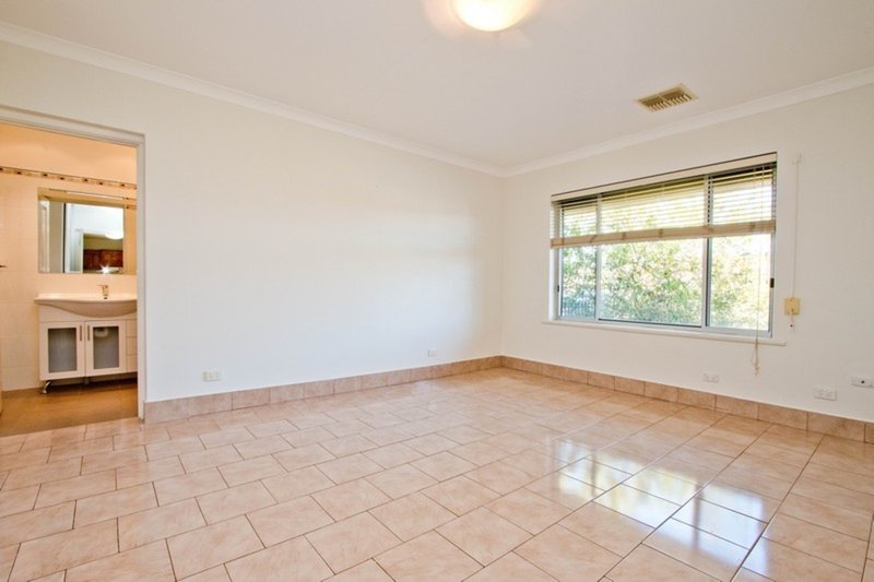 Photo - 7 Fowler Avenue, Flinders Park SA 5025 - Image 6