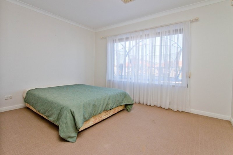 Photo - 7 Fowler Avenue, Flinders Park SA 5025 - Image 8