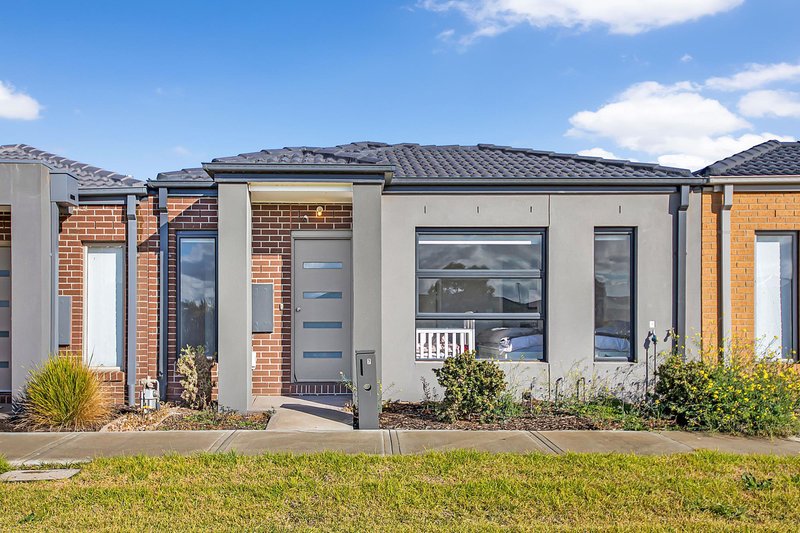 7 Fox Walk, Truganina VIC 3029