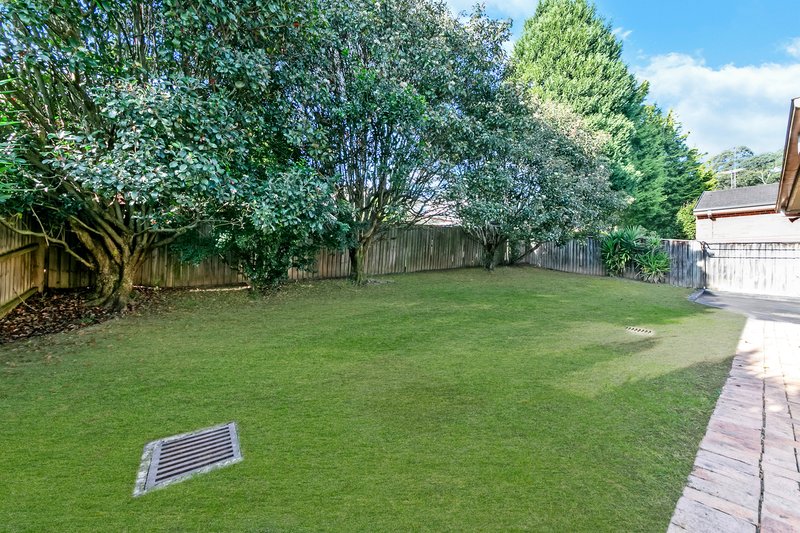 Photo - 7 Foxwood Place, Cherrybrook NSW 2126 - Image 6