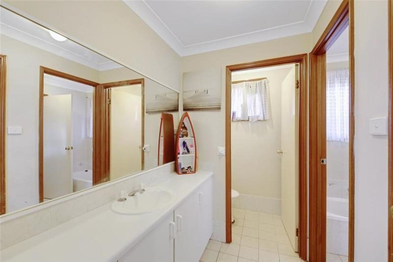 Photo - 7 Francisco Crescent, Rosemeadow NSW 2560 - Image 7