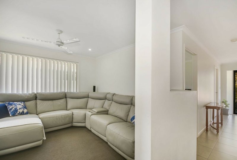 Photo - 7 Frangipani Place, Mountain Creek QLD 4557 - Image 5