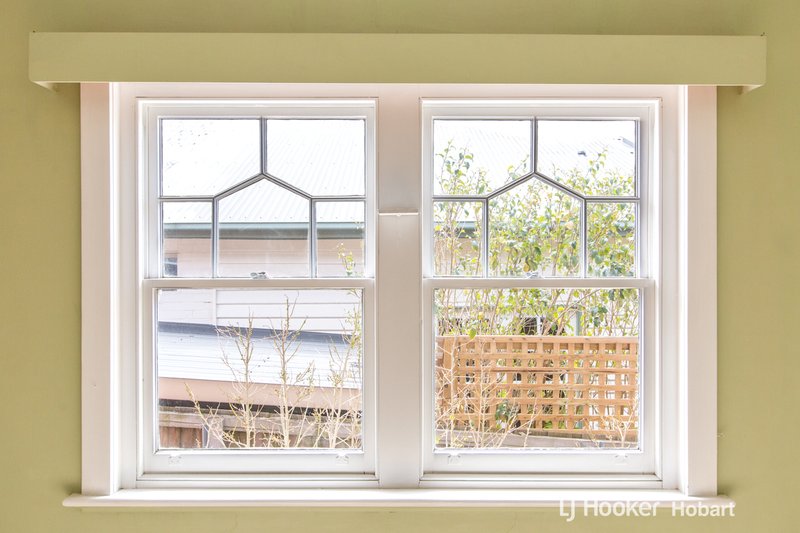 Photo - 7 Fraser Street, New Town TAS 7008 - Image 7