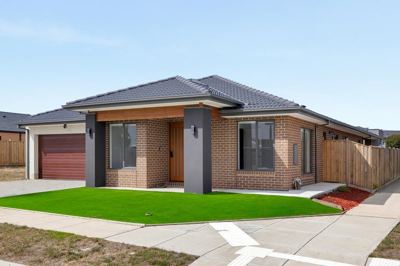 Photo - 7 Frome Way, Donnybrook VIC 3064 - Image 2